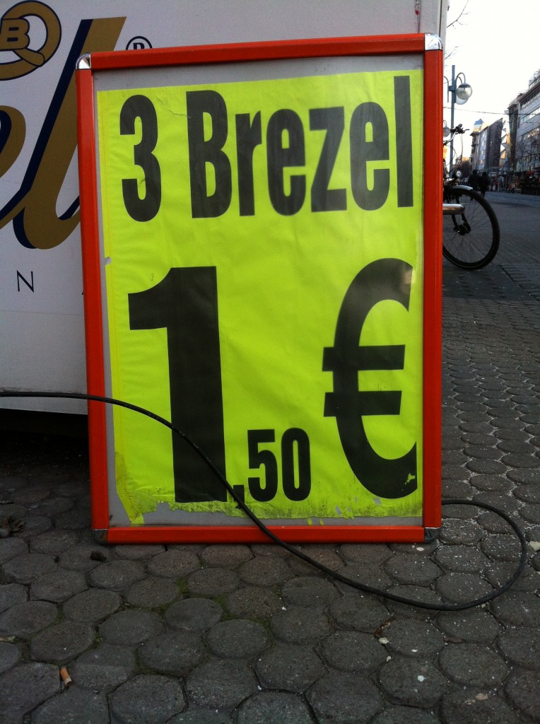 Werbeschild für 3 Brezel